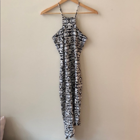 Express asymmetrical bodycon dress - Picture 3 of 5